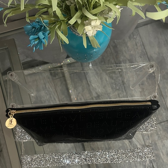 YVES SAINT LAURENT Beauté Black Cosmetic Pouch - Picture 7 of 9